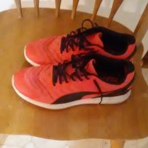 Puma ignite sneakers